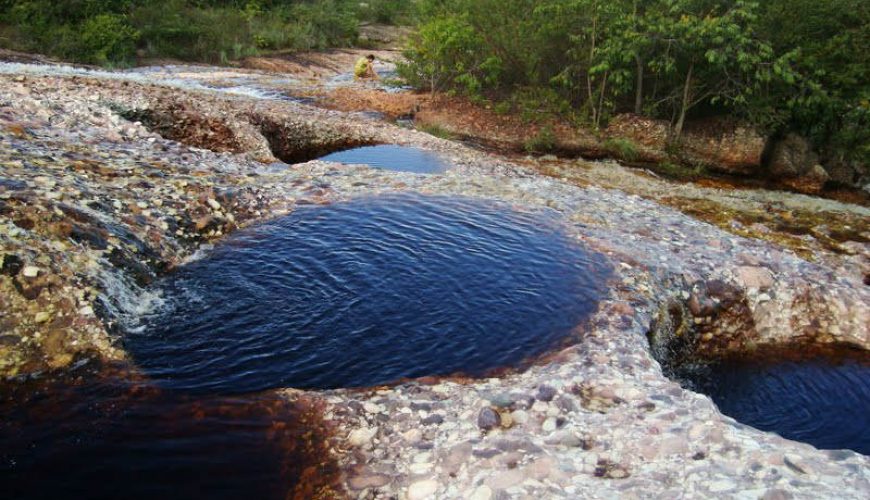 Northeast Brazil - Chapada diamantina - rio serrano
